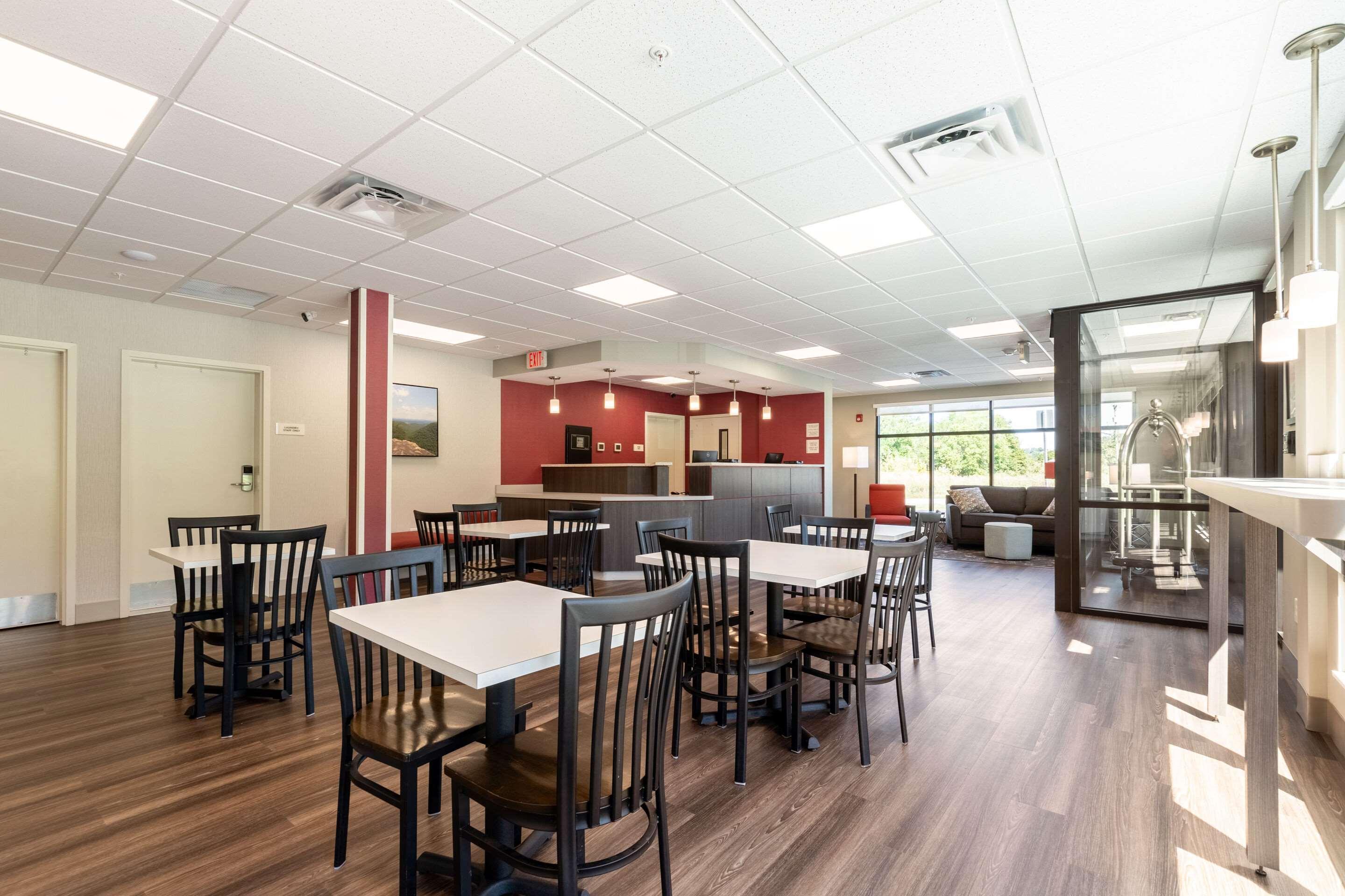 Econo Lodge Dayton Esterno foto